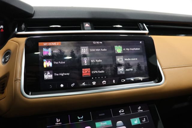 Used 2018 Land Rover Range Rover Velar R-Dynamic HSE AWD/4WD image 23