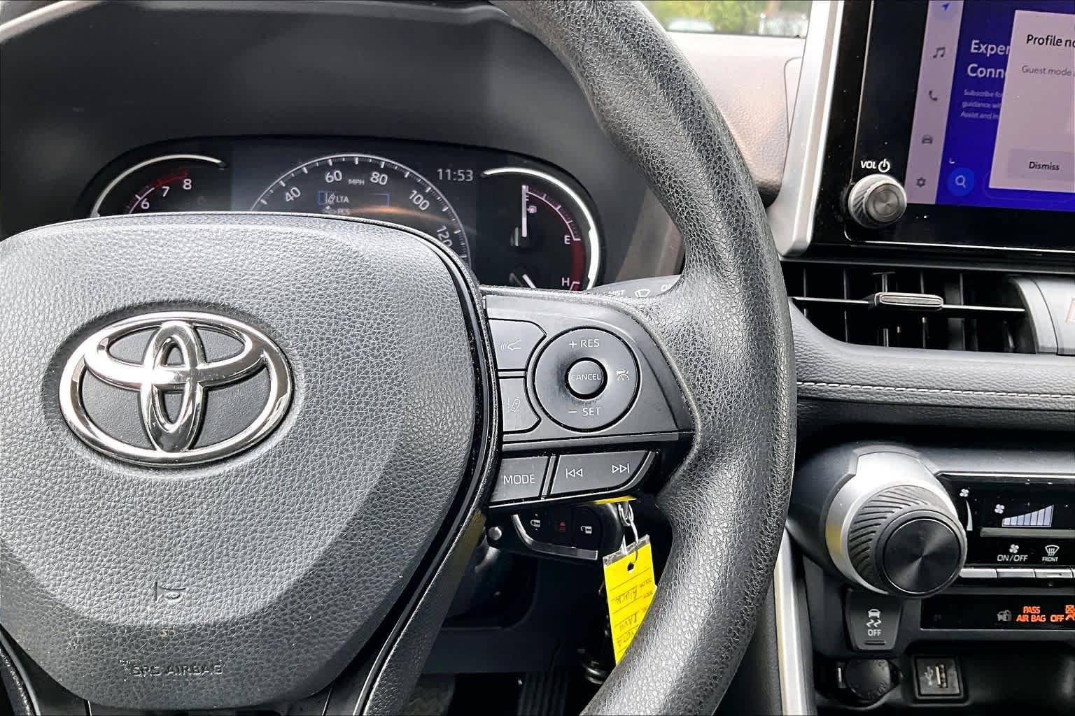 Used 2023 Toyota RAV4 LE AWD/4WD image 24