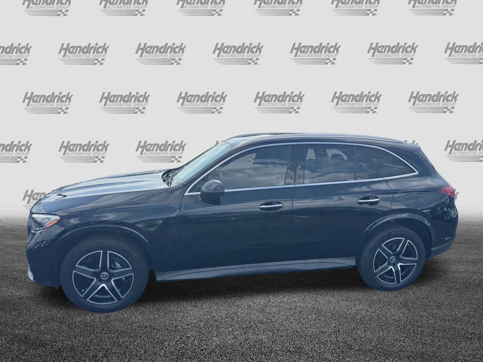 Certified 2026 Mercedes-Benz GLC 300 image 7