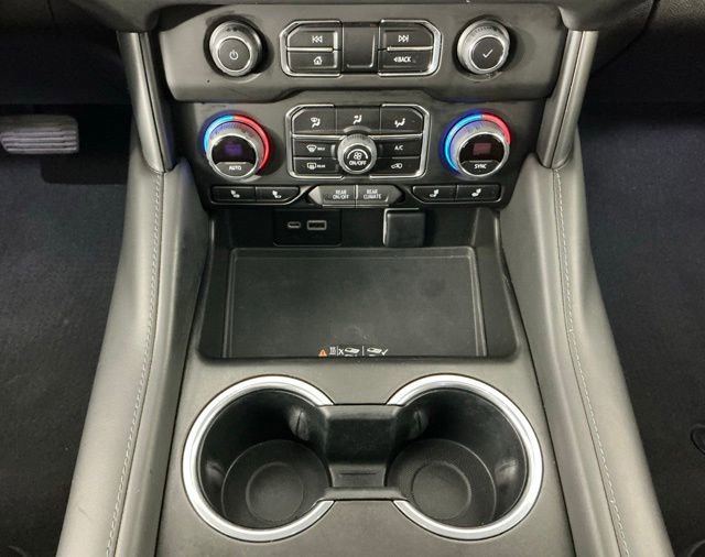 Used 2022 Chevrolet Tahoe LT w/ Luxury Package image 15