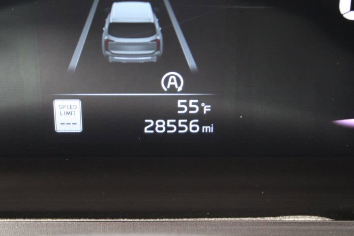 Used 2025 Kia Telluride S AWD/4WD image 6