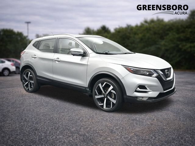 Used 2022 Nissan Rogue Sport SL w/ Premium Package FWD image 1