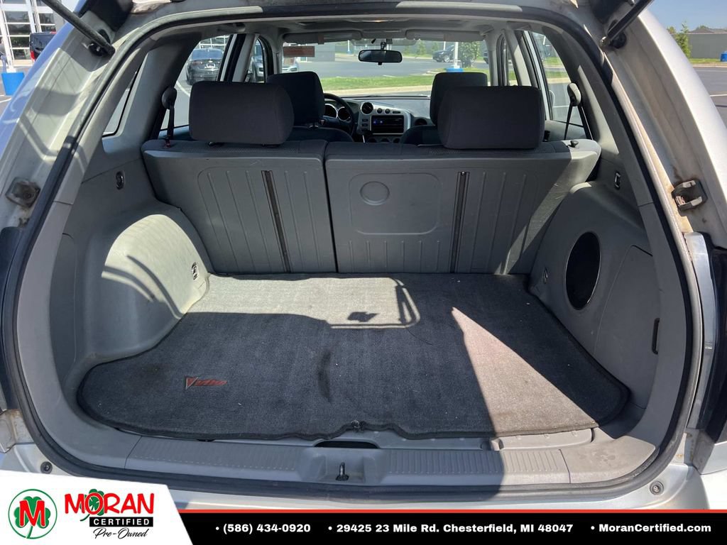 Used 2008 Pontiac Vibe w/ Sun And Sound Package FWD image 11