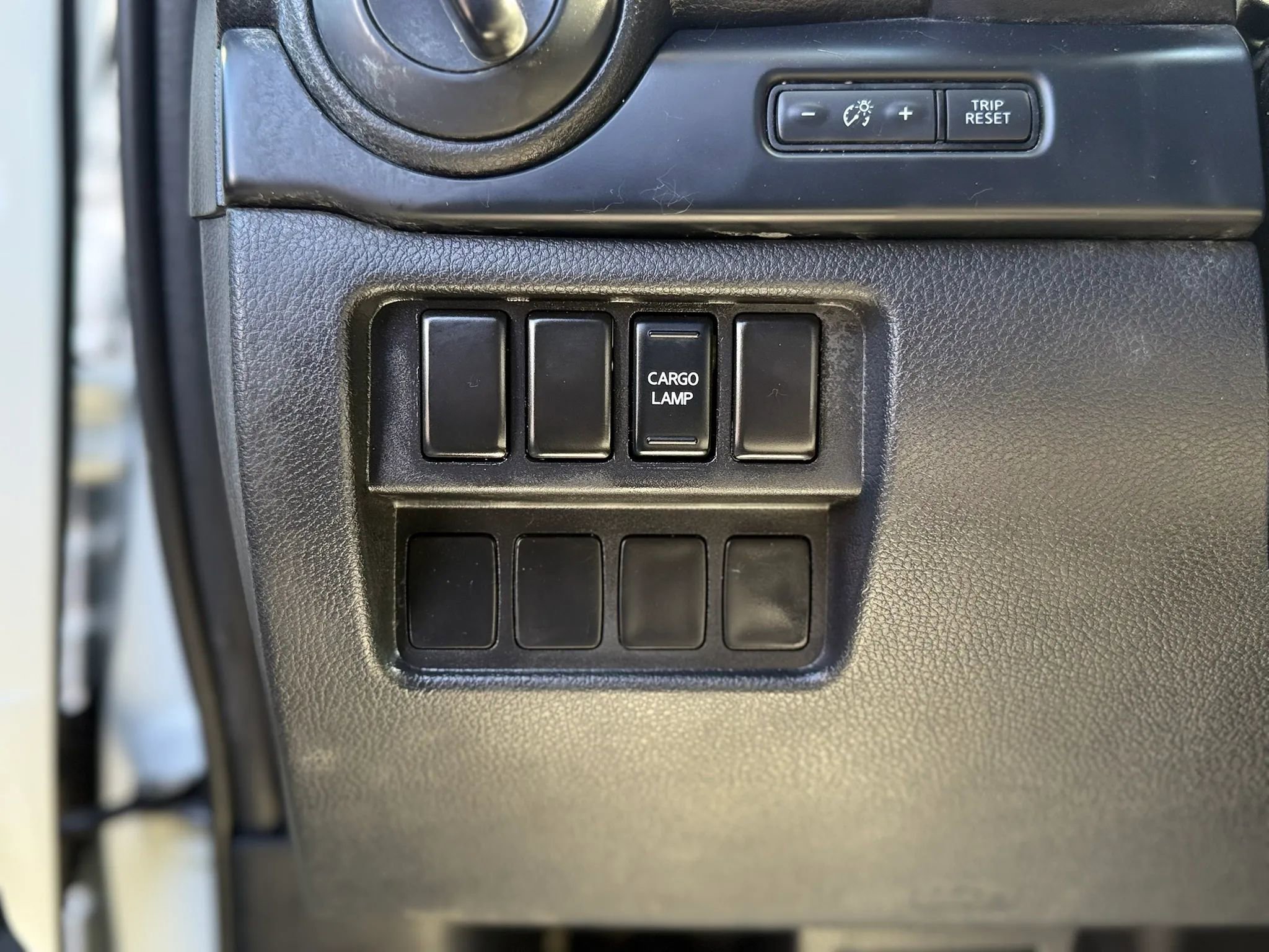 Used 2019 Nissan Titan S w/ S Utility Package AWD/4WD image 18
