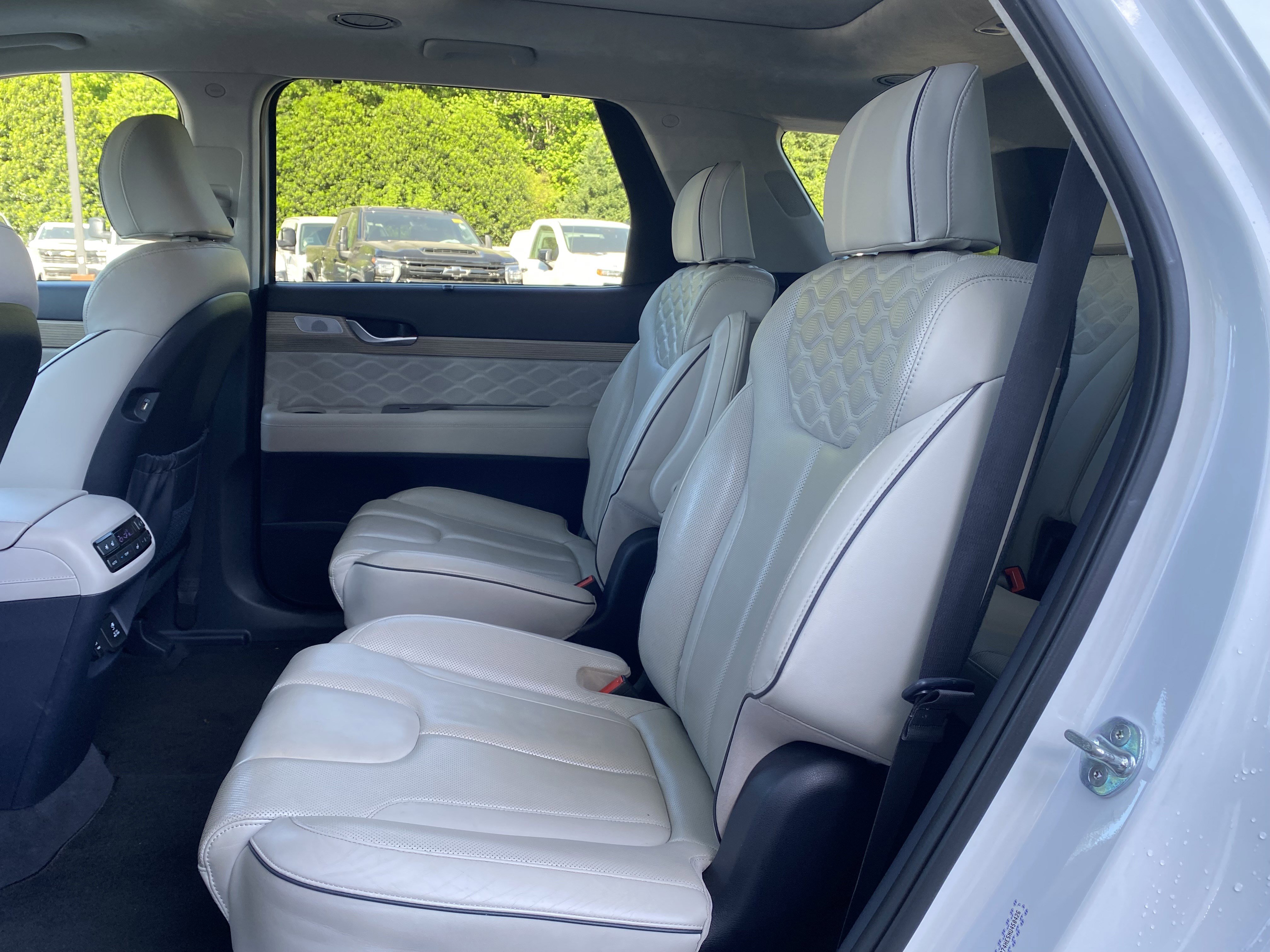 Used 2022 Hyundai Palisade Calligraphy FWD image 39
