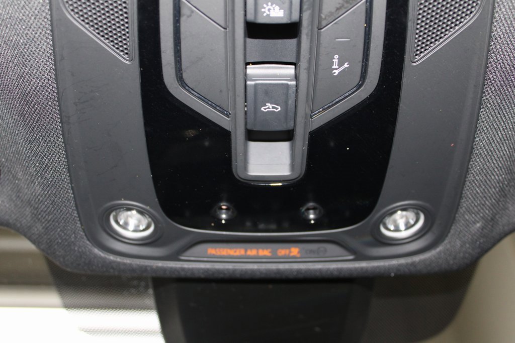 Used 2024 Audi SQ5 Prestige image 38