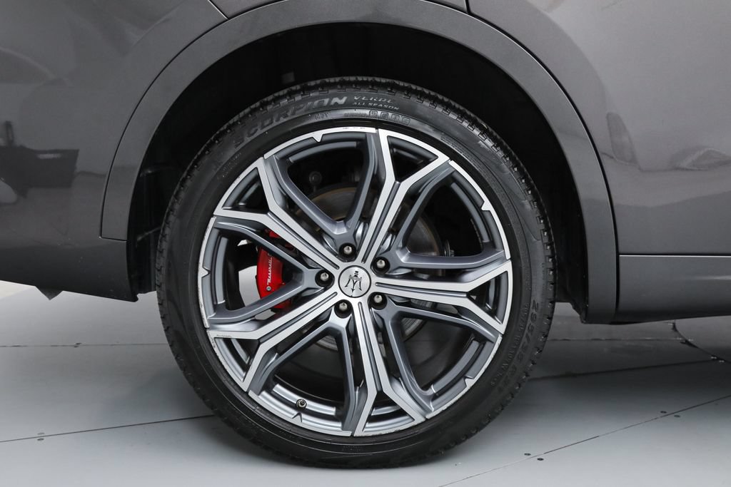 Certified 2023 Maserati Levante Modena AWD/4WD image 19