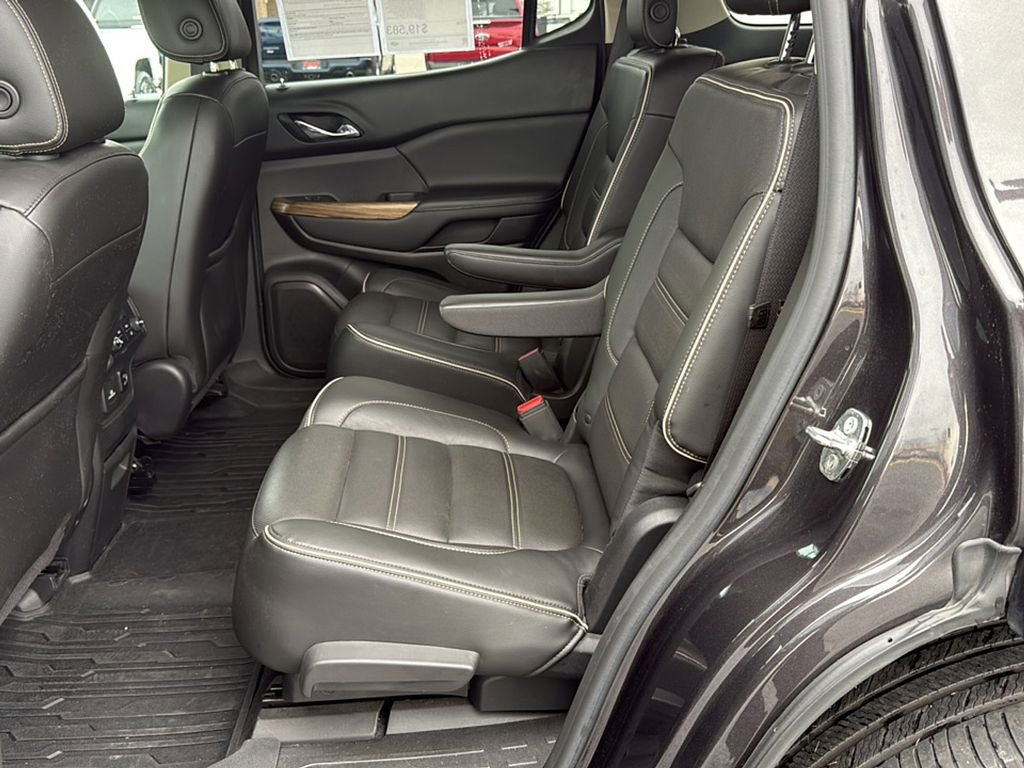 Used 2017 GMC Acadia Denali w/ Technology Package FWD image 26