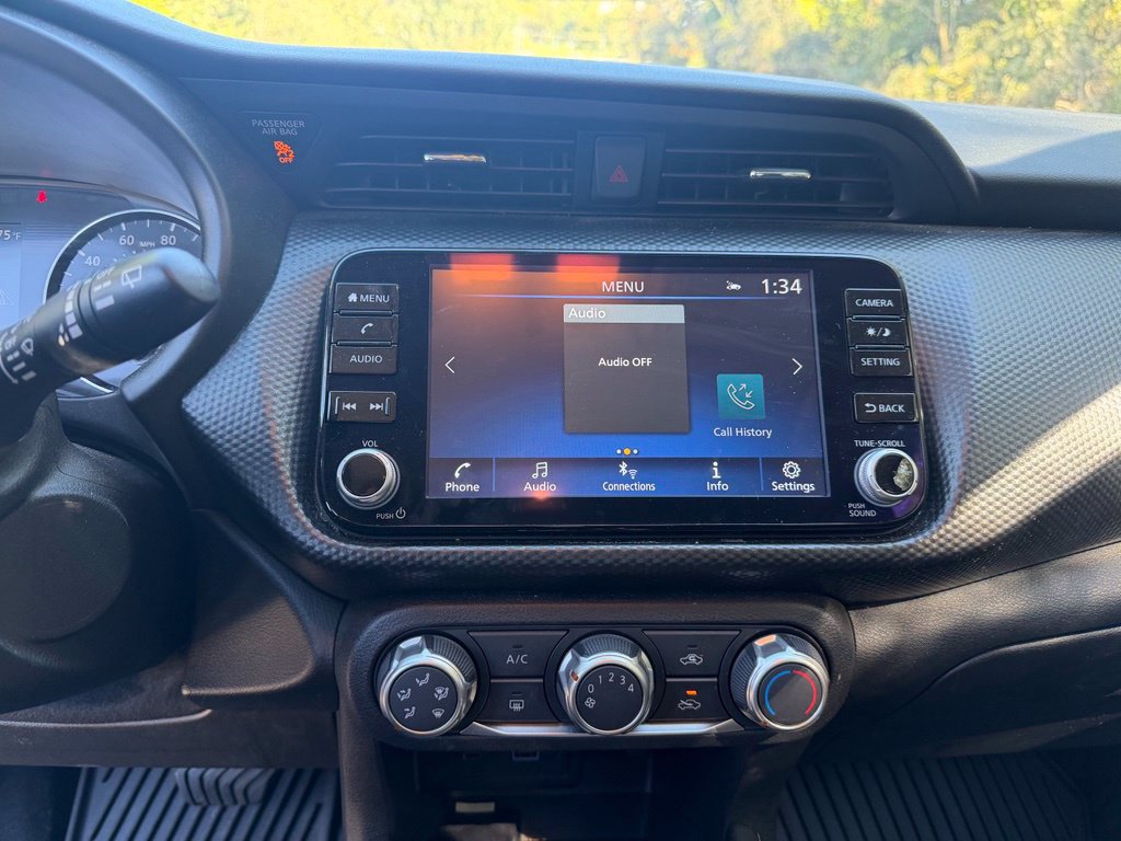 Used 2024 Nissan Kicks SV w/ Exterior Package FWD image 37