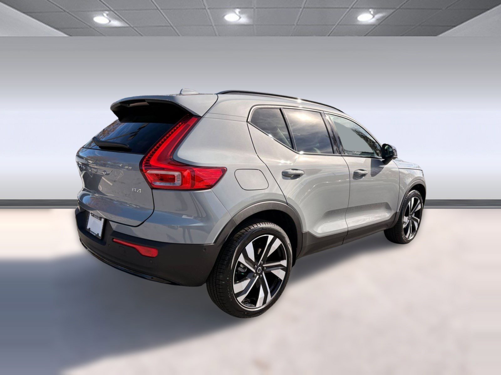 New 2026 Volvo XC40 B4 Plus w/ Climate Package image 9