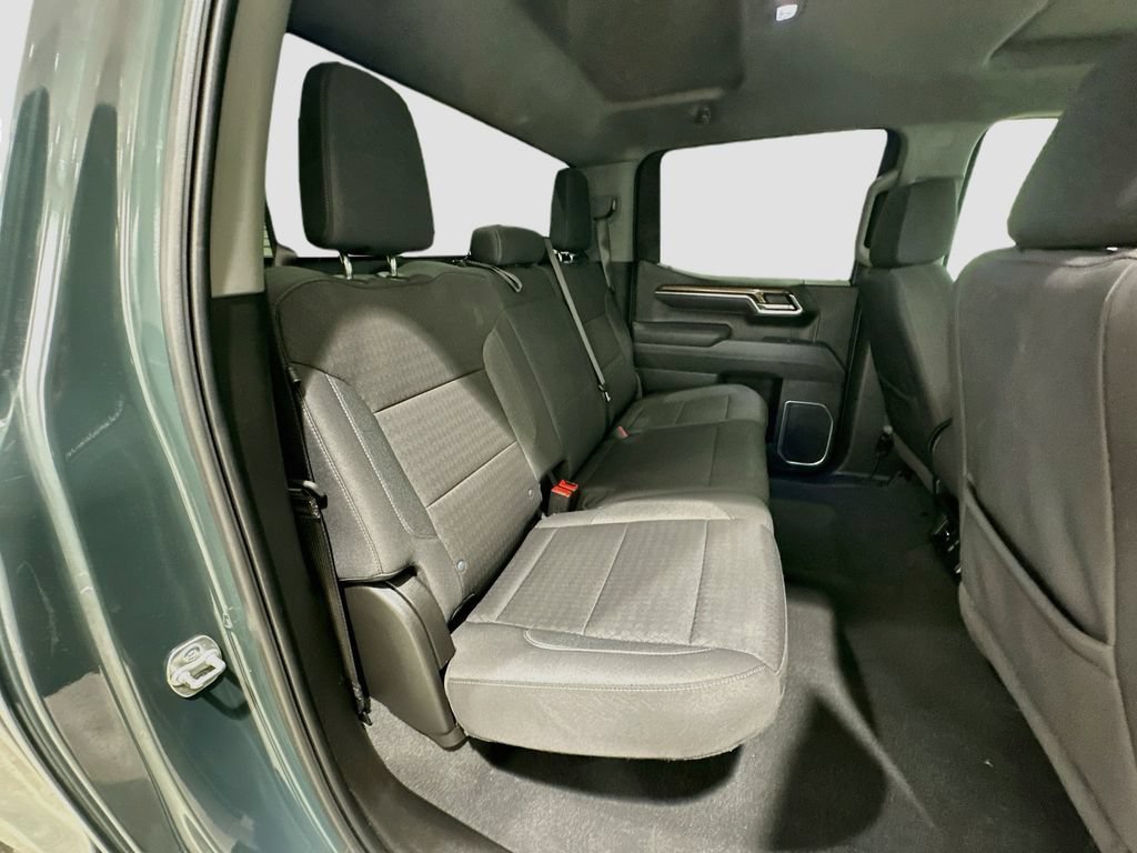 Certified 2025 Chevrolet Silverado 1500 LT RWD image 28
