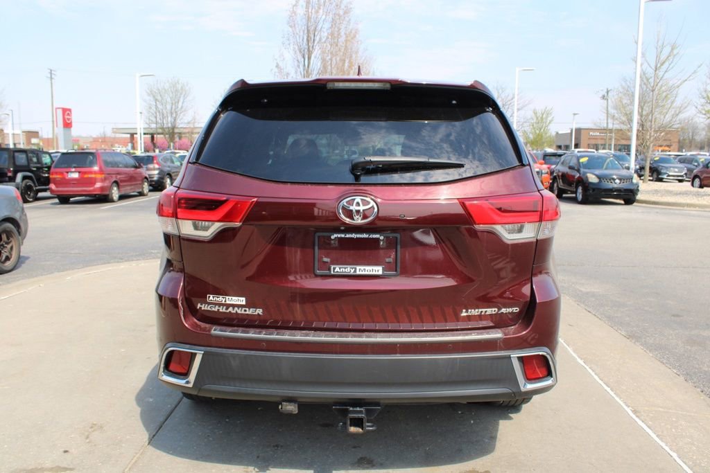 Used 2019 Toyota Highlander Limited image 8
