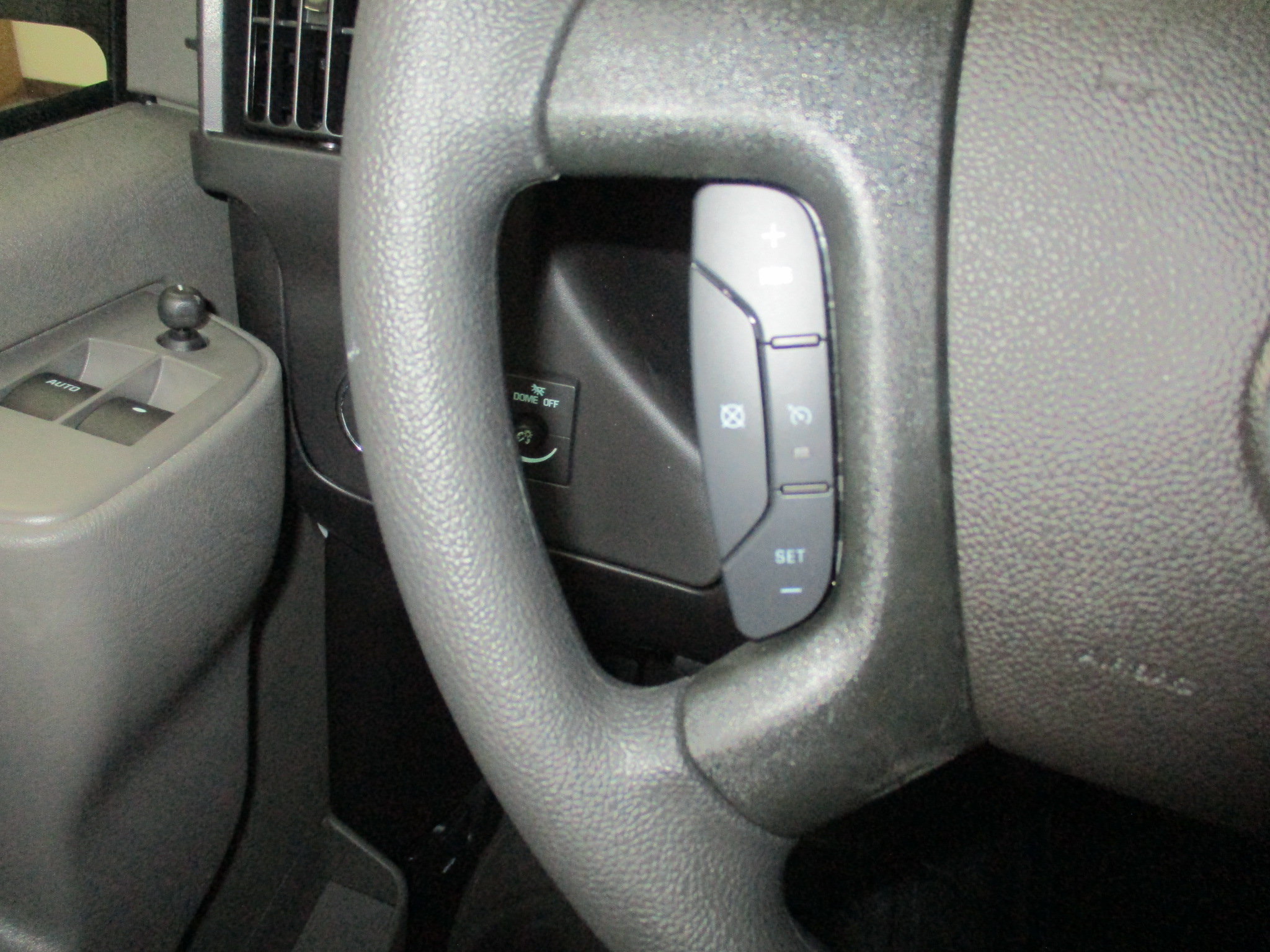 New 2026 GMC Savana 2500 w/ Driver Convenience Package RWD image 24