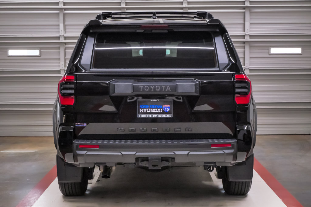 Used 2025 Toyota 4Runner SR5 RWD image 7