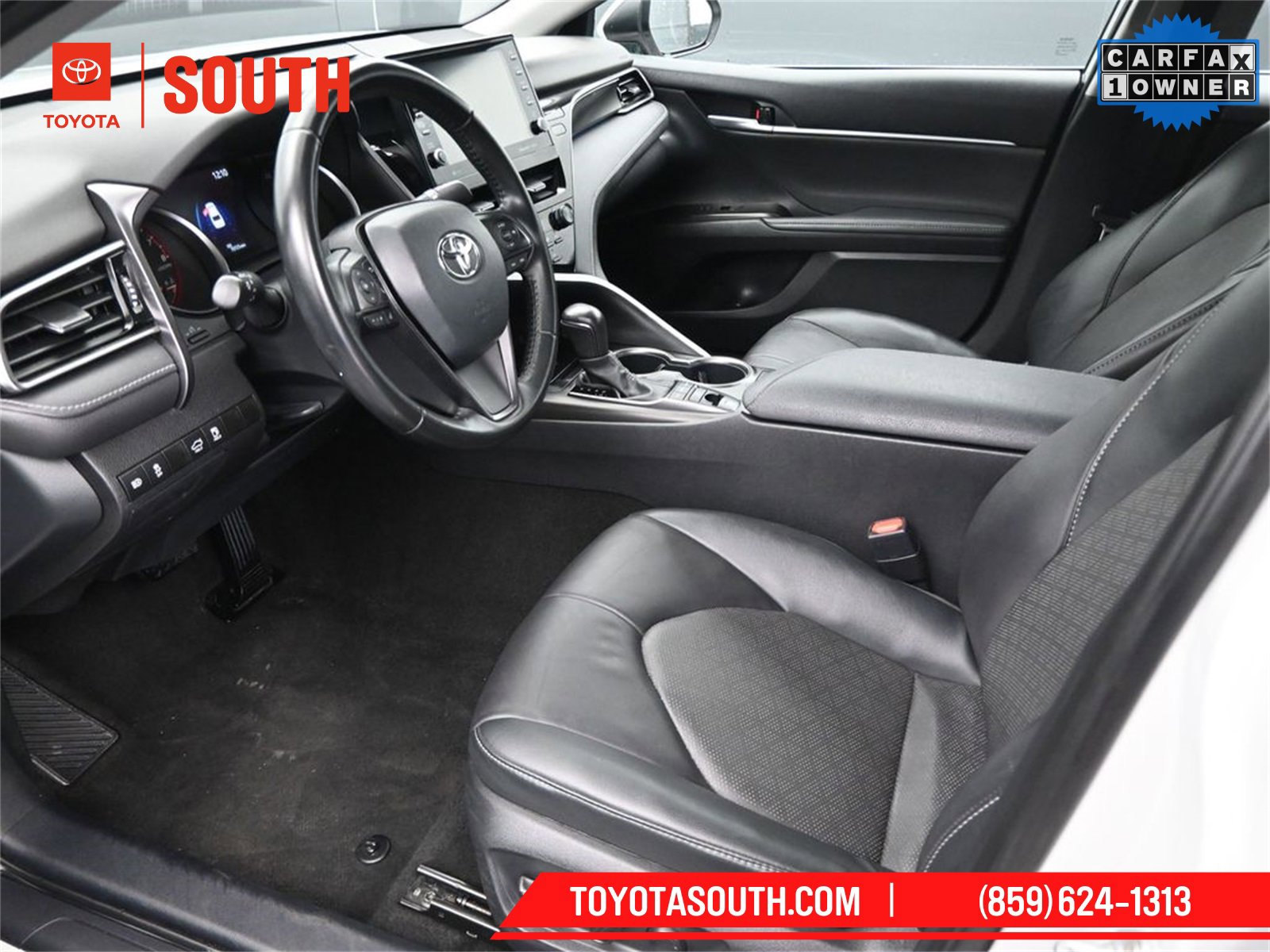 Used 2023 Toyota Camry XSE image 9