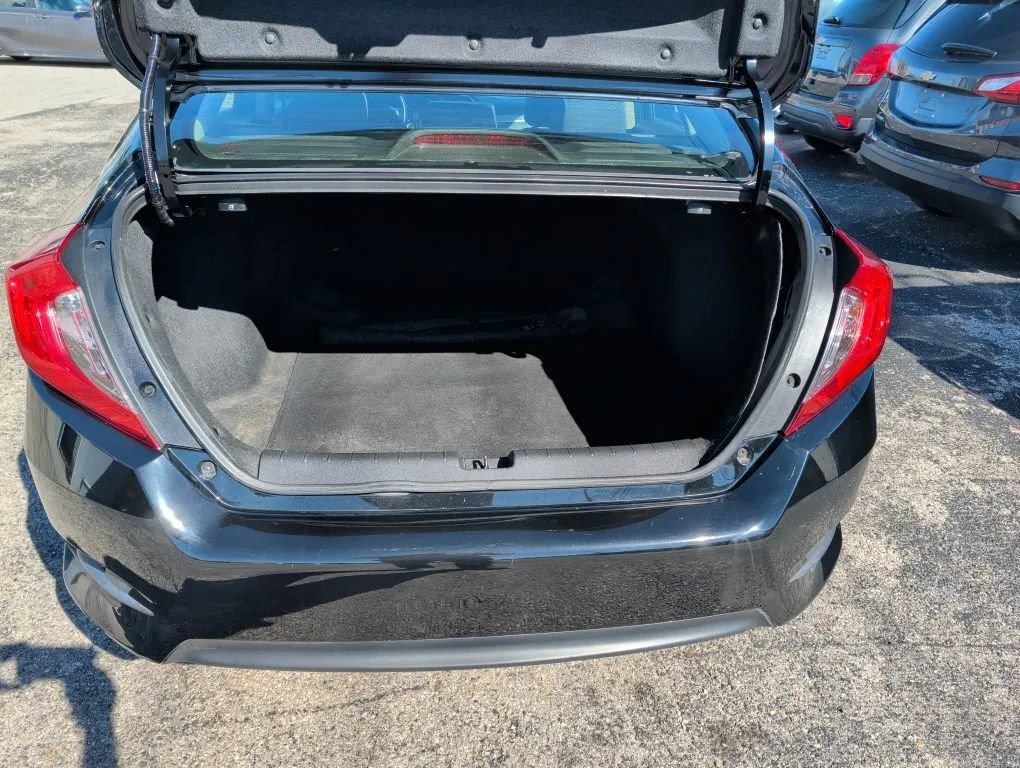 Used 2018 Honda Civic EX-T image 21
