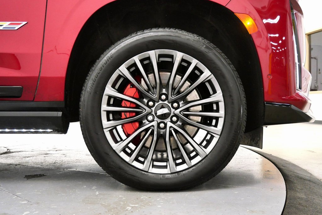 Used 2023 Cadillac Escalade ESV V image 41