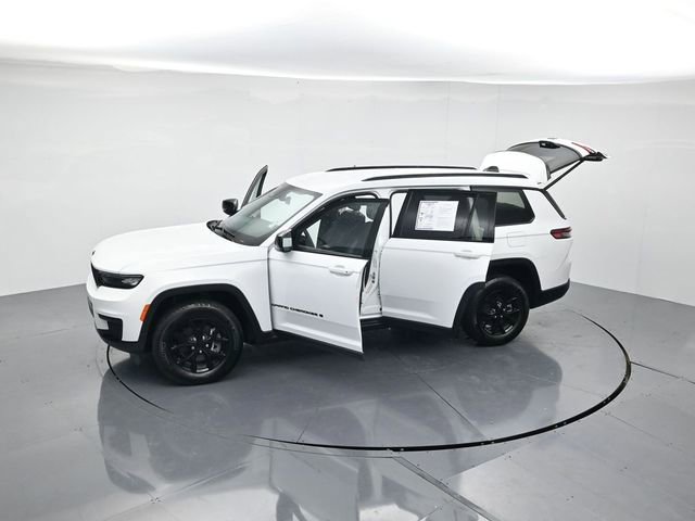 Used 2024 Jeep Grand Cherokee L Laredo image 47