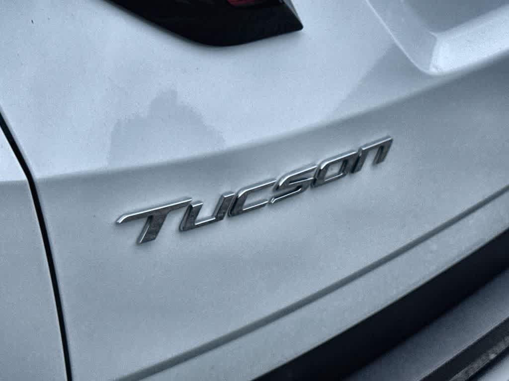 Used 2023 Hyundai Tucson Limited AWD/4WD image 10