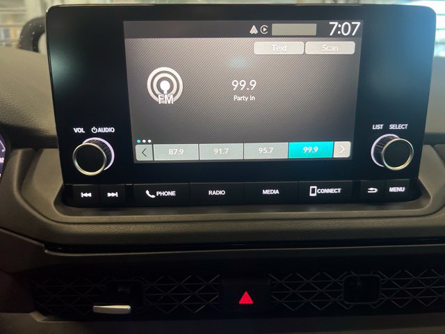 Used 2023 Honda Accord EX image 18