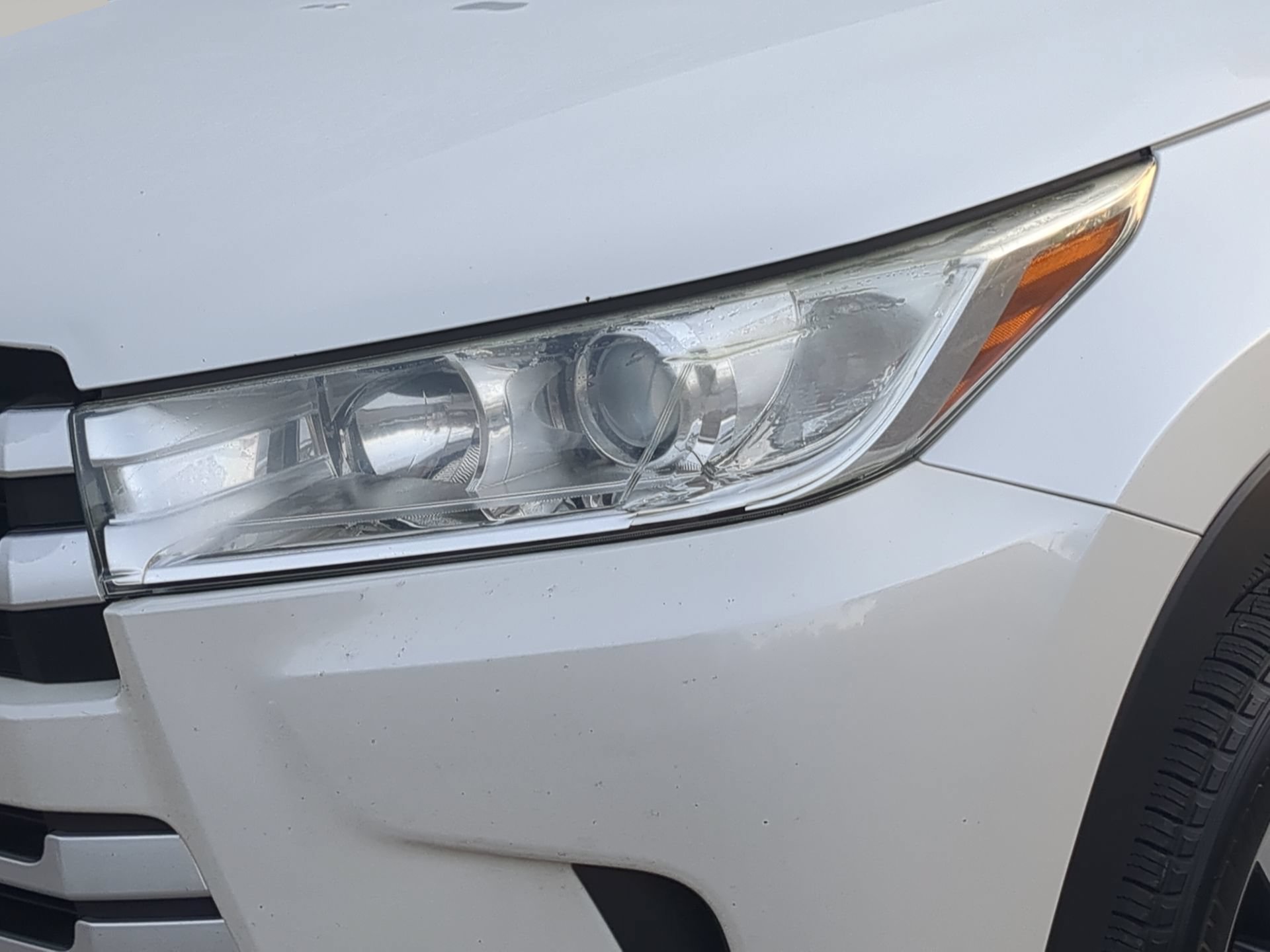 Used 2017 Toyota Highlander XLE AWD/4WD image 44