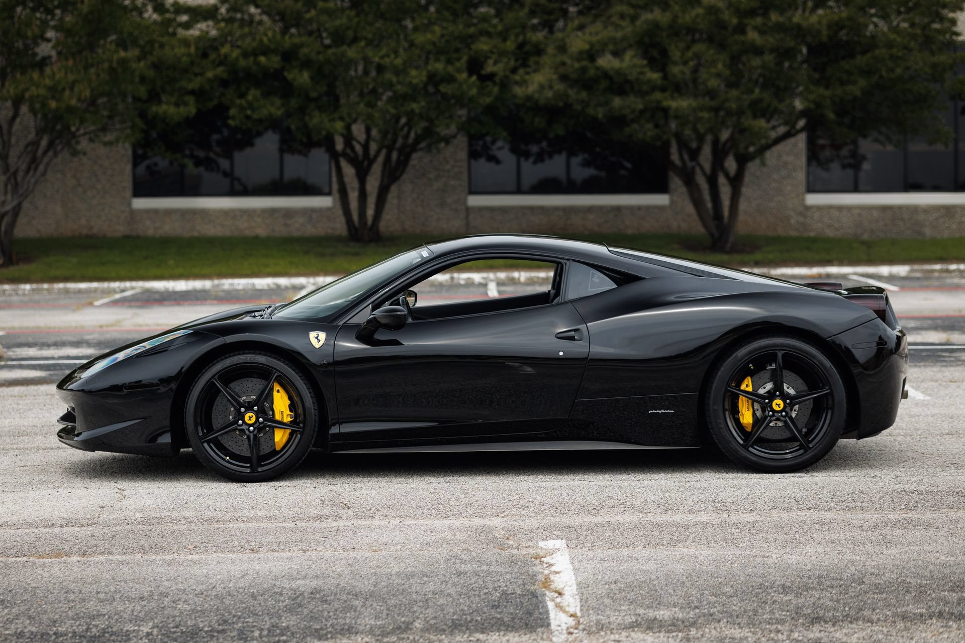 Used 2012 Ferrari 458 Italia Coupe RWD image 21