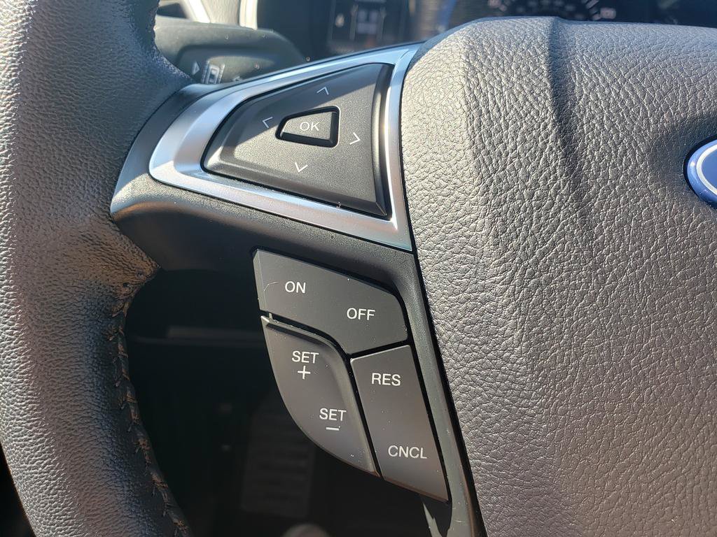 Used 2024 Ford Edge SEL w/ Convenience Package AWD/4WD image 22