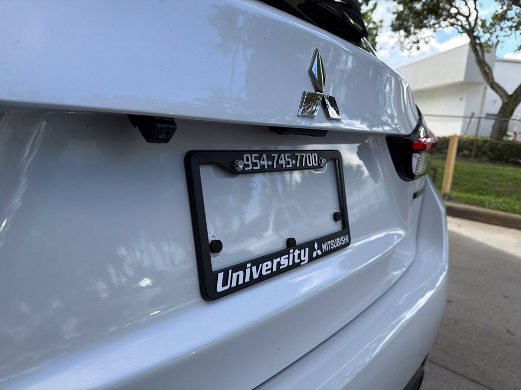 New 2027 Mitsubishi Outlander Sport LE FWD image 17