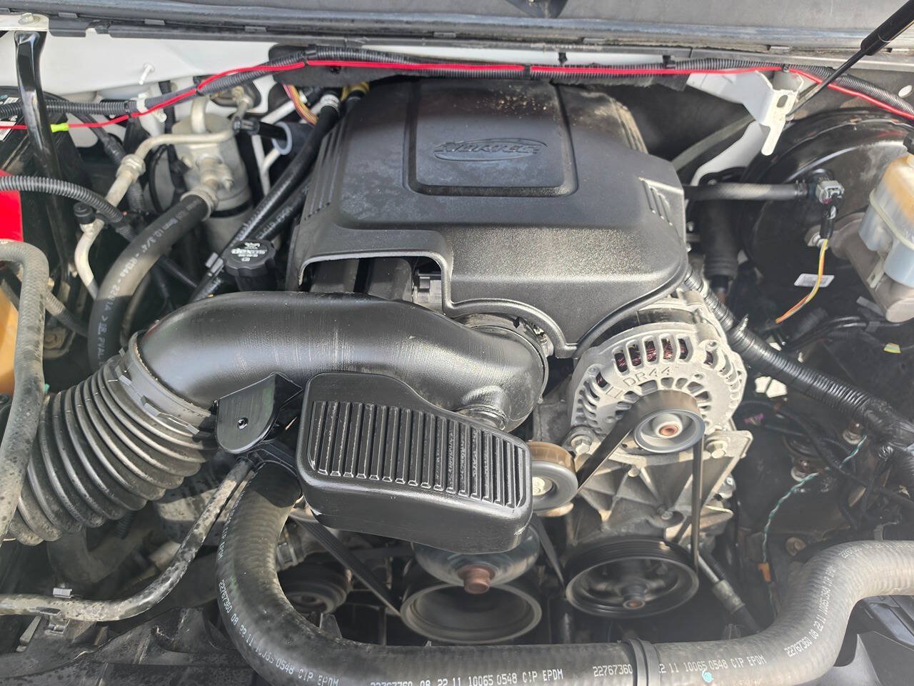Used 2012 Chevrolet Suburban LT AWD/4WD image 51