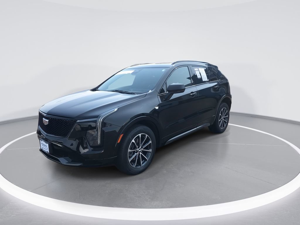 Used 2024 Cadillac XT4 Sport w/ LPO, Floor Liner Package AWD/4WD image 4