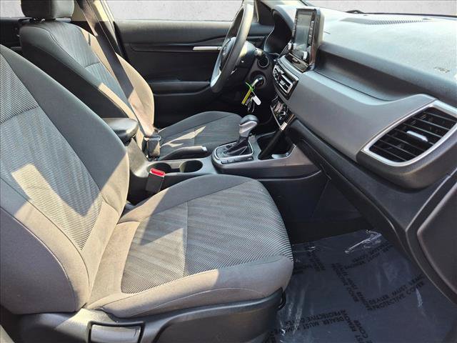 Used 2023 Kia Seltos LX AWD/4WD image 22