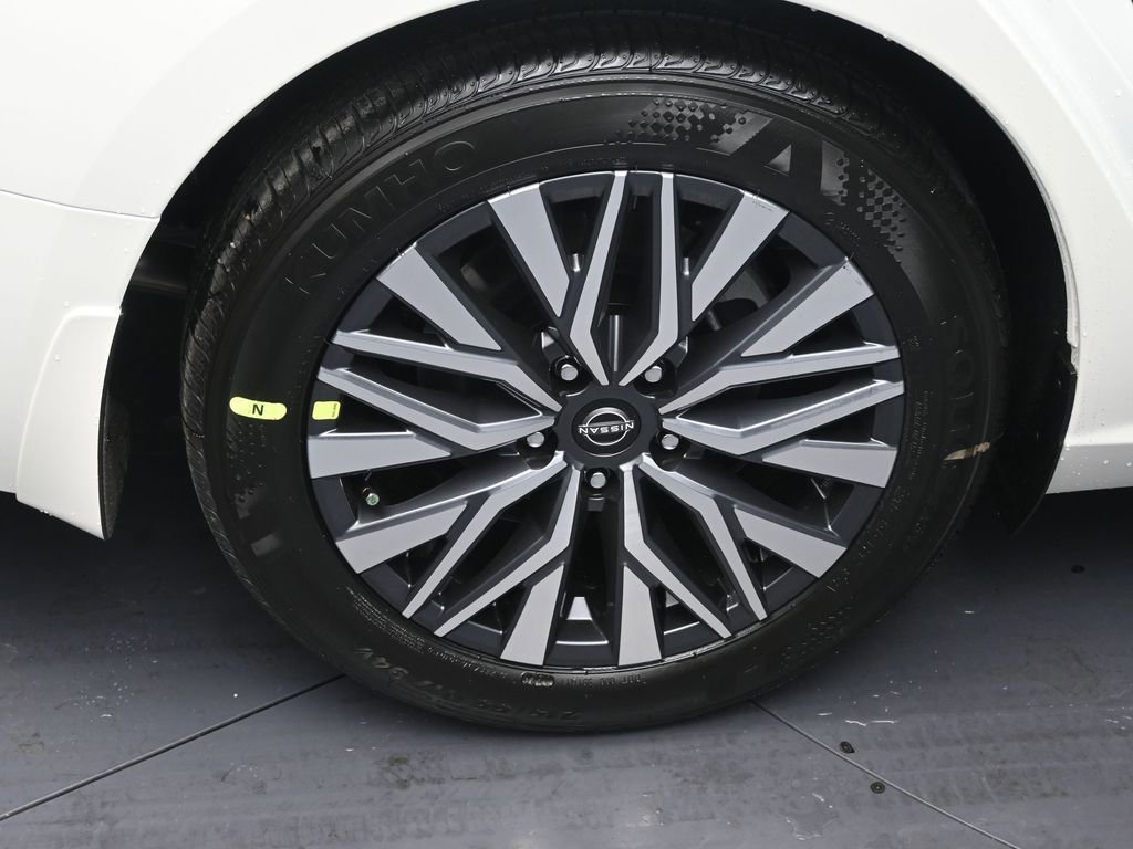 New 2026 Nissan Altima 2.5 SV image 5
