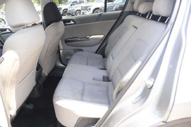 Used 2019 Kia Sportage LX FWD image 14