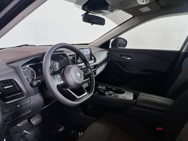 Used 2021 Nissan Rogue SV FWD image 14