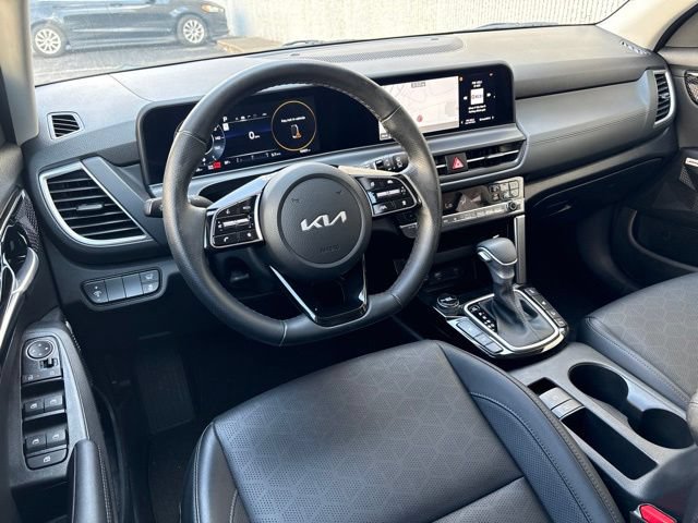 Certified 2025 Kia Seltos SX AWD/4WD image 30