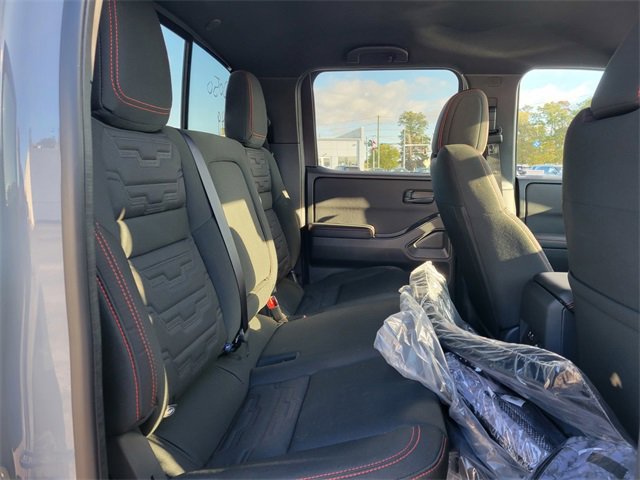 New 2026 Nissan Frontier PRO-4X w/ Pro-4x Convenience Package image 18