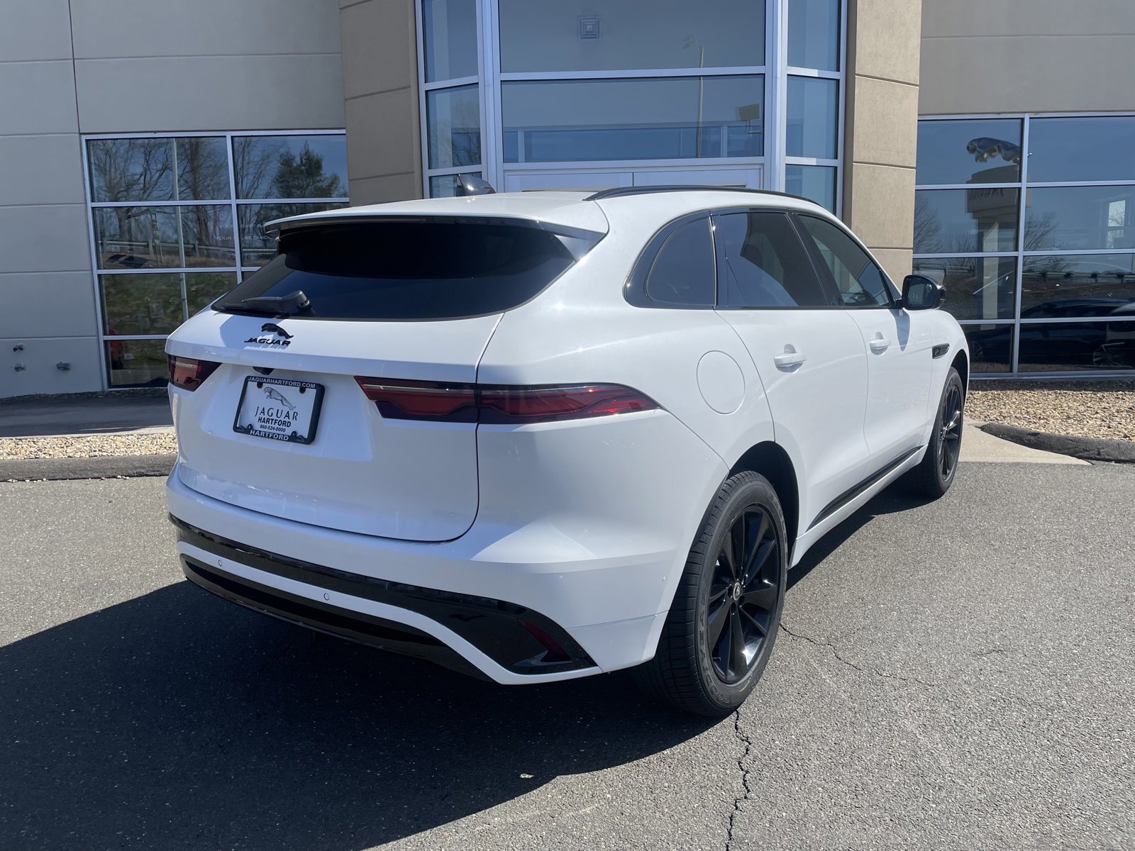 New 2025 Jaguar F-PACE R-Dynamic S image 2