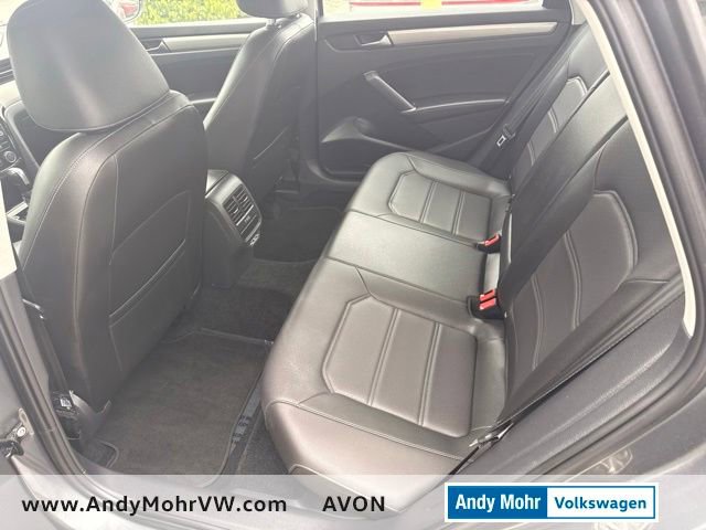 Certified 2022 Volkswagen Passat 2.0T SE FWD image 21