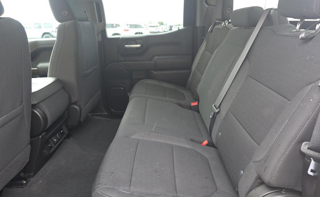 Used 2021 Chevrolet Silverado 1500 LT image 10