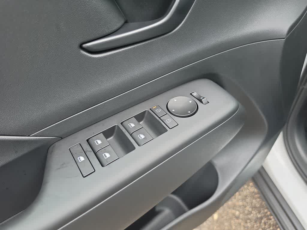 New 2027 Hyundai Kona SEL Sport FWD image 17