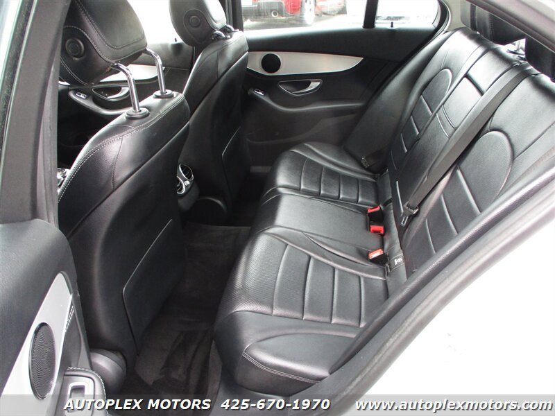 Used 2016 Mercedes-Benz C 300 4MATIC Sedan image 11