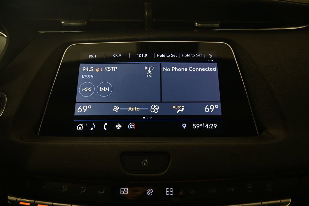 Used 2019 Cadillac XT4 Sport w/ Driver Awareness Package AWD/4WD image 27