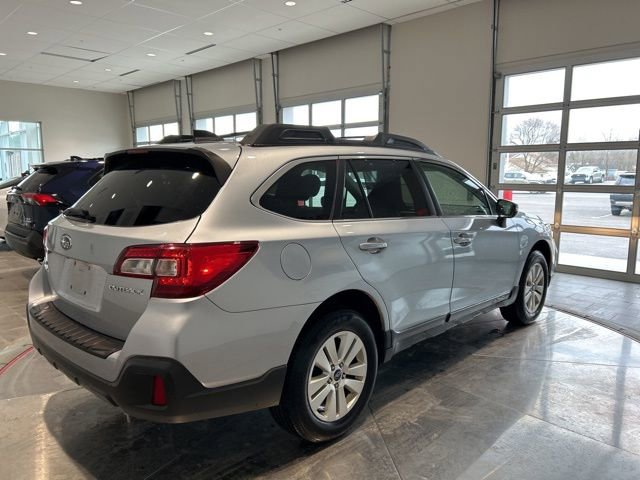 Used 2019 Subaru Outback 2.5i Premium image 8