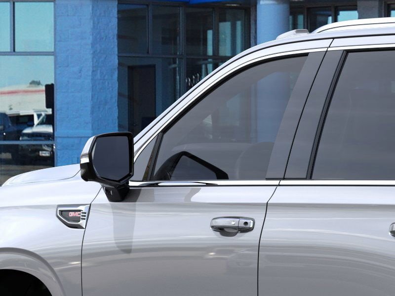 New 2026 GMC Yukon Denali image 12