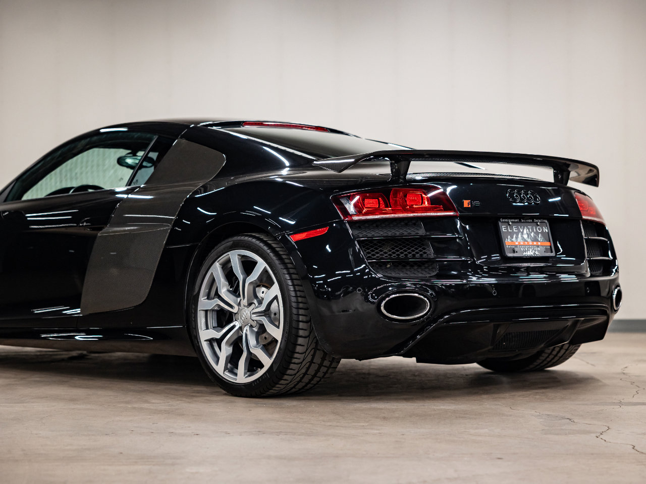 Used 2009 Audi R8 V10 image 26