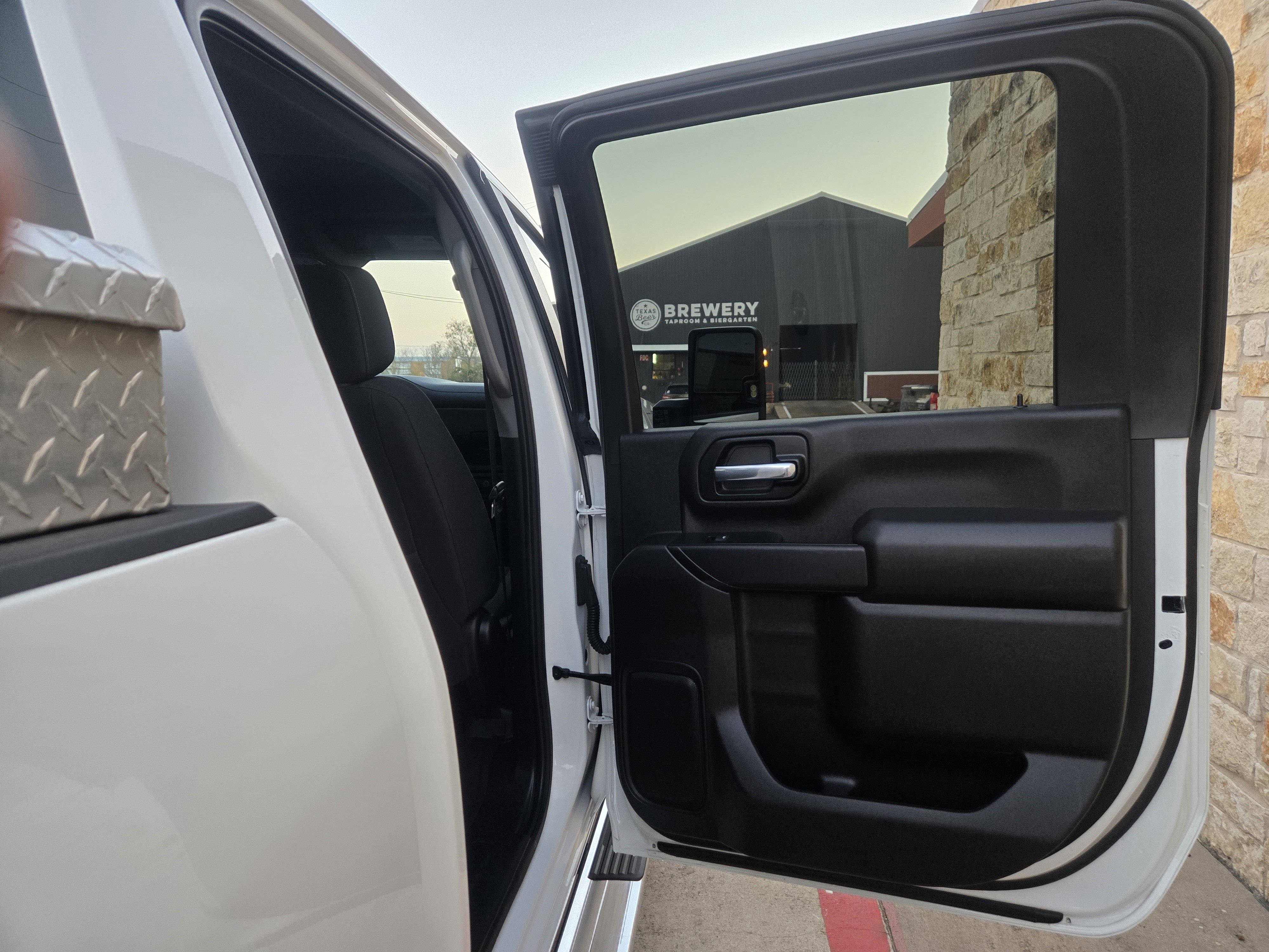 Used 2024 Chevrolet Silverado 2500 Custom w/ Custom Value Package image 10