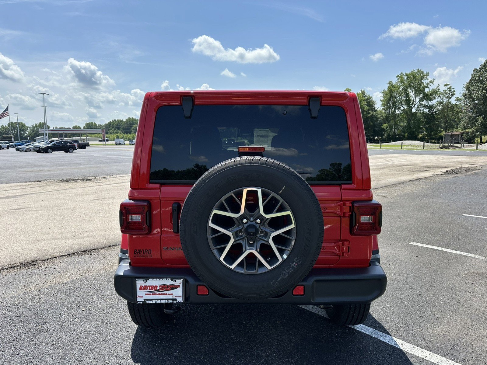 New 2025 Jeep Wrangler Sahara image 5