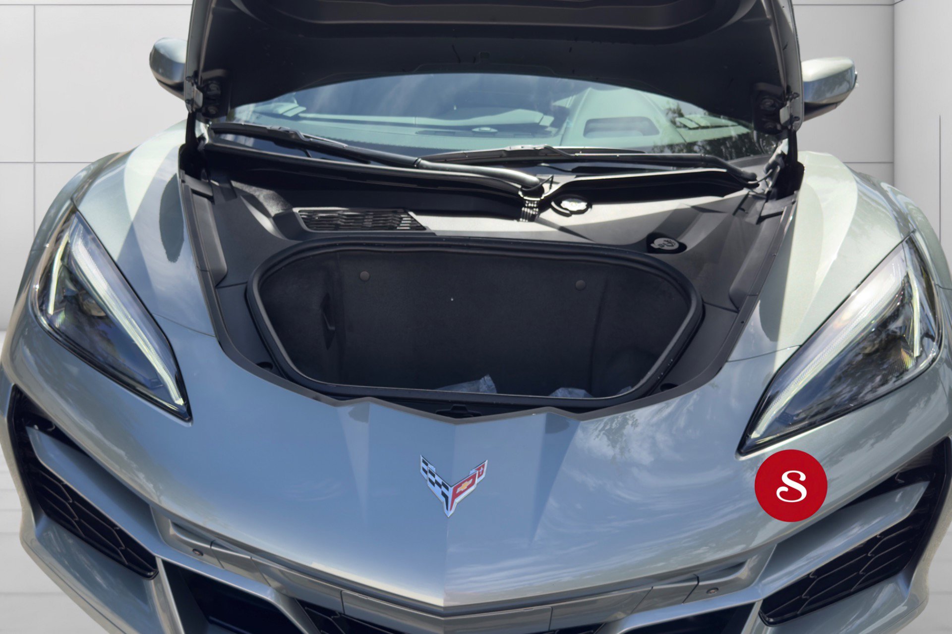 Used 2023 Chevrolet Corvette Z06 w/ Chrome Exterior Badge Package RWD image 11