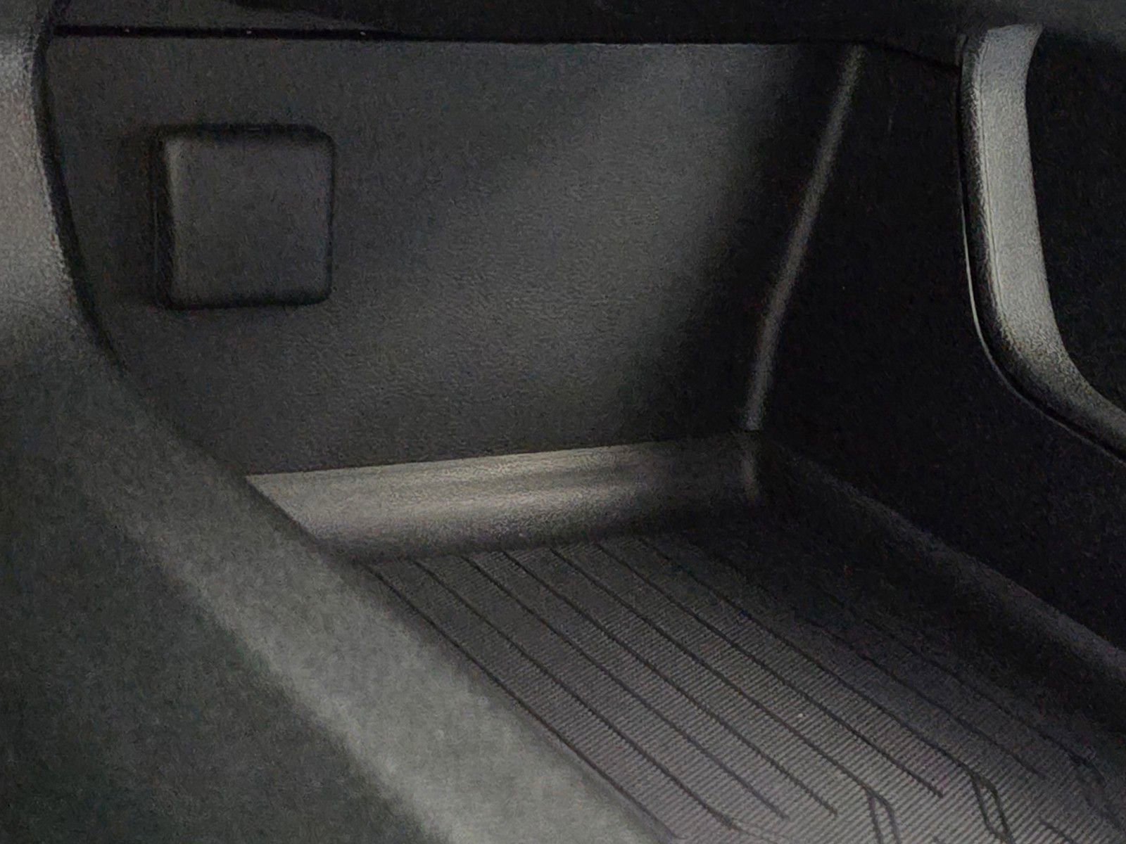 New 2026 Chevrolet Equinox EV LT image 29