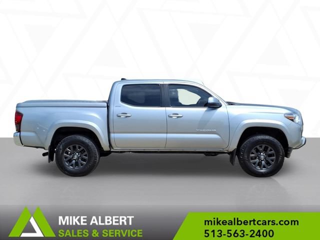 Used 2022 Toyota Tacoma SR5 AWD/4WD image 8